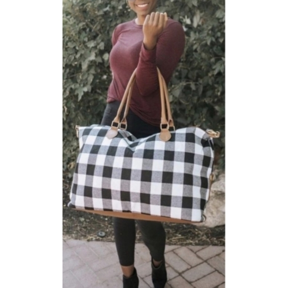 5⭐ Black & white buffalo plaid oversized weekender duffle bag vegan leather - Picture 1 of 6